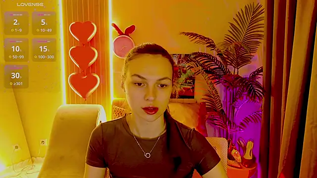 MaxinCarroll online show from 02-16-26, 05:25