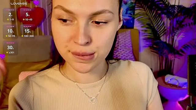 Snapshot of MaxinCarroll chatting on 05-11-26, 04:04 MaxinCarroll online show from 05-11-26, 04:04