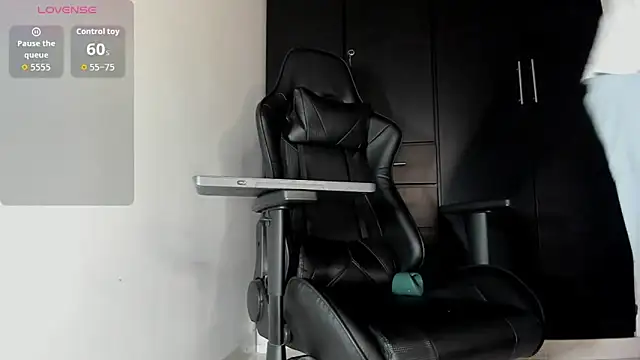 Liam Mateo online show from 01-14-26, 11:20