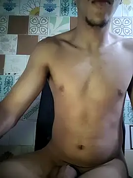 Snapshot of Annnyxvinni chatting on 03-19-26, 10:52 Annnyxvinni online show from 03-19-26, 10:52