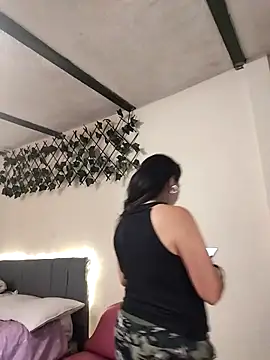 Snapshot of Jacki0128 chatting on 02-14-26, 08:05 Jacki0128 online show from 02-14-26, 08:05