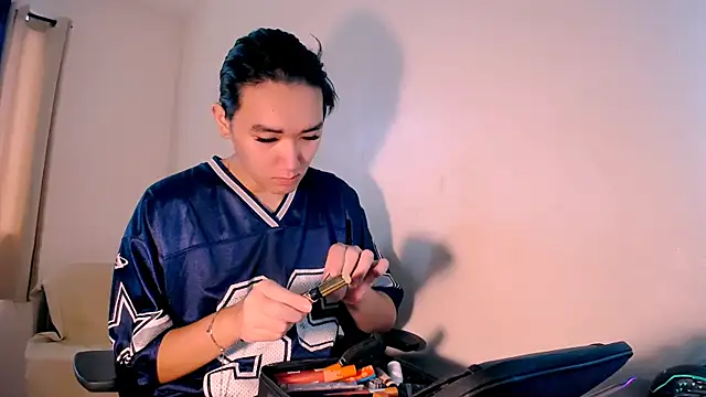 Snapshot of lil_cummer69 chatting on 02-25-26, 03:38 lil cummer69 online show from 02-25-26, 03:38