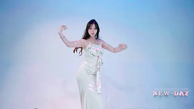 Snapshot of NEW-DAY chatting on 03-03-26, 04:40 NEW-DAY online show from 03-03-26, 04:40