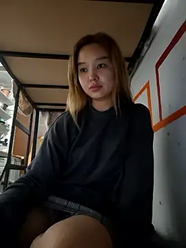 Snapshot of SherrylShaw chatting on 01-09-26, 01:36 SherrylShaw online show from 01-09-26, 01:36