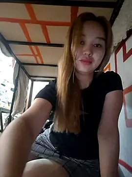 Snapshot of SherrylShaw chatting on 01-14-26, 09:20 SherrylShaw online show from 01-14-26, 09:20