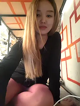 SherrylShaw online show from 04-16-26, 09:39