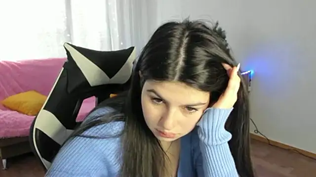 Snapshot of KisaModel chatting on 01-14-26, 06:41 KisaModel online show from 01-14-26, 06:41