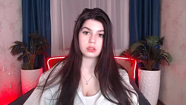 Snapshot of KisaModel chatting on 01-19-26, 01:04 KisaModel online show from 01-19-26, 01:04