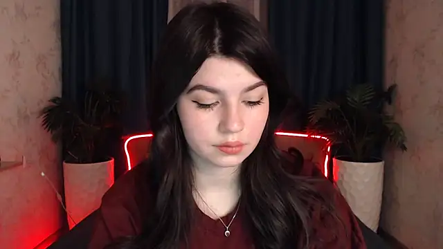 Snapshot of KisaModel chatting on 02-06-26, 01:10 KisaModel online show from 02-06-26, 01:10