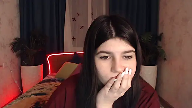 Snapshot of KisaModel chatting on 02-06-26, 01:14 KisaModel online show from 02-06-26, 01:14