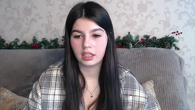 Snapshot of KisaModel chatting on 02-09-26, 08:07 KisaModel online show from 02-09-26, 08:07