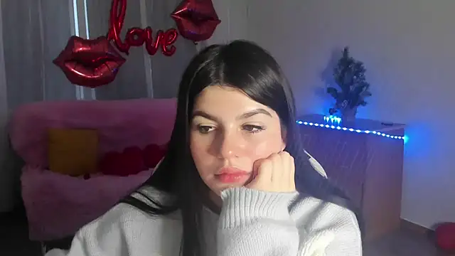 Snapshot of KisaModel chatting on 03-06-26, 12:51 KisaModel online show from 03-06-26, 12:51