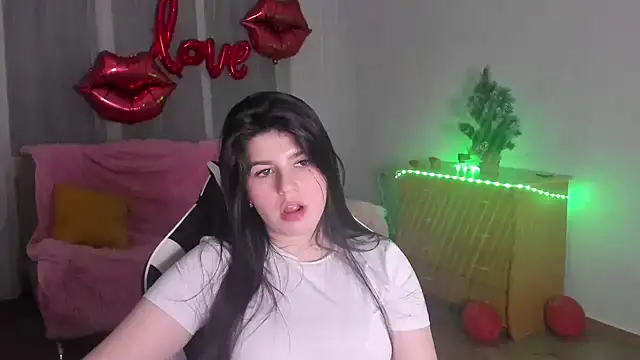 Snapshot of KisaModel chatting on 03-06-26, 01:07 KisaModel online show from 03-06-26, 01:07