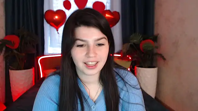 Snapshot of KisaModel chatting on 03-08-26, 02:15 KisaModel online show from 03-08-26, 02:15