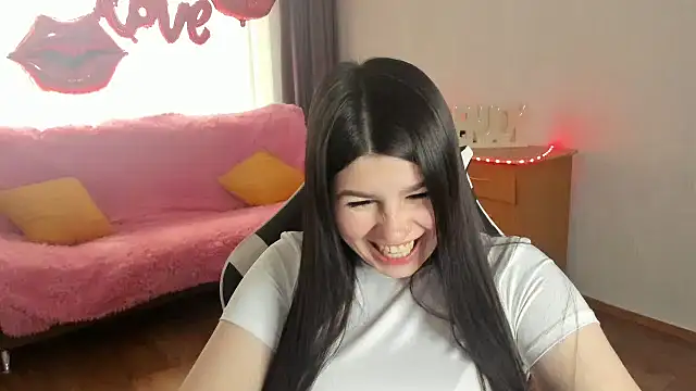 KisaModel online show from 04-25-26, 04:59