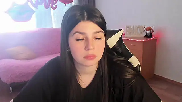 KisaModel online show from 04-29-26, 07:01