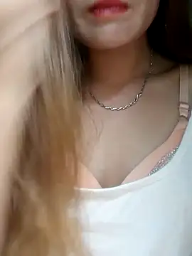 yana-zz online show from 04-27-26, 09:46