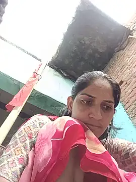 Snapshot of Chayna_singh chatting on 07-12-26, 02:57 Chayna singh online show from 07-12-26, 02:57