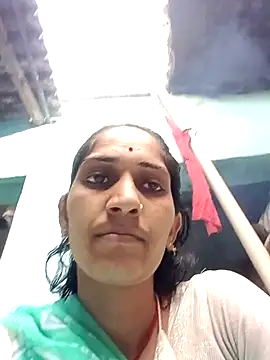 Snapshot of Chayna_singh chatting on 07-15-26, 01:33 Chayna singh online show from 07-15-26, 01:33