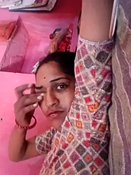 Snapshot of Chayna_singh chatting on 07-27-26, 05:03 Chayna singh online show from 07-27-26, 05:03