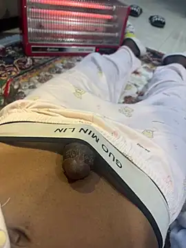 Snapshot of Ahmedrrrp chatting on 03-26-26, 08:36 Ahmedrrrp online show from 03-26-26, 08:36