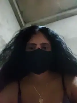 kanika05 online show from 03-05-26, 08:43