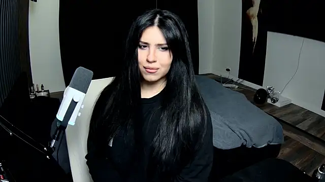 Snapshot of Nicole_Pars chatting on 03-01-26, 04:42 Nicole Pars online show from 03-01-26, 04:42