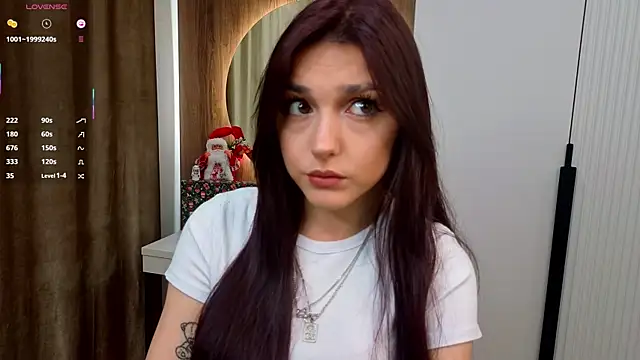 Snapshot of NatishaAlpern chatting on 01-06-26, 02:48 NatishaAlpern online show from 01-06-26, 02:48