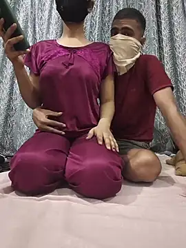 Snapshot of Rose1728 chatting on 02-15-26, 10:36 Rose1728 online show from 02-15-26, 10:36