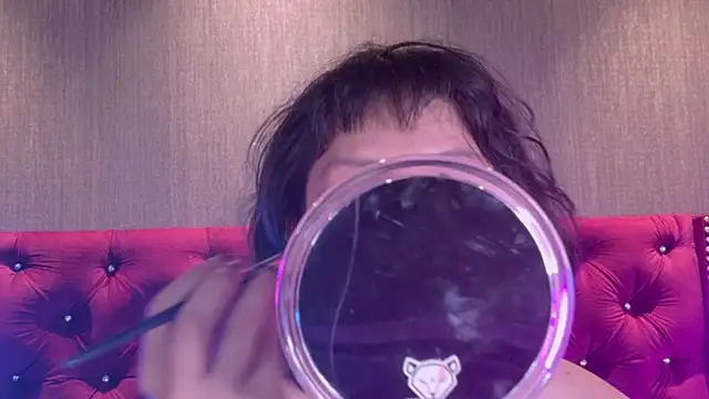 Shelly bat online show from 07-08-26, 10:36