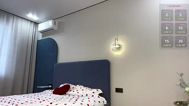 SepiahLune online show from 02-26-26, 08:13