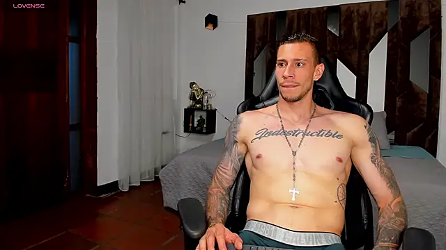 Snapshot of J_king__ chatting on 02-17-26, 12:51 J king online show from 02-17-26, 12:51