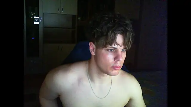 Snapshot of GymGuy0505 chatting on 01-08-26, 11:29 GymGuy0505 online show from 01-08-26, 11:29