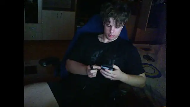 Snapshot of GymGuy0505 chatting on 02-03-26, 01:05 GymGuy0505 online show from 02-03-26, 01:05