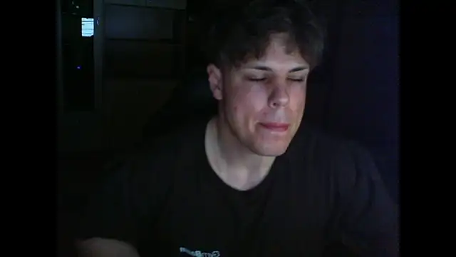 Snapshot of GymGuy0505 chatting on 02-15-26, 08:16 GymGuy0505 online show from 02-15-26, 08:16