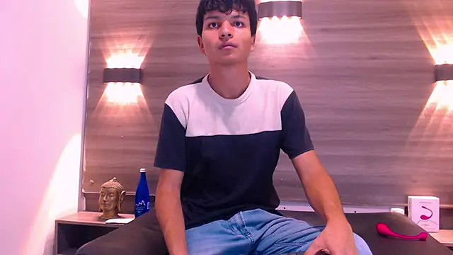 Snapshot of Joseph_Gonzalez chatting on 02-16-26, 06:59 Joseph Gonzalez online show from 02-16-26, 06:59