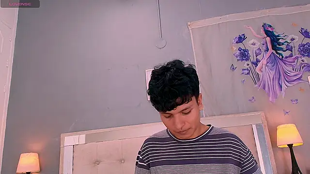 Joseph Gonzalez online show from 04-28-26, 02:27