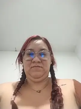 Snapshot of sharon_G chatting on 01-06-26, 10:41 sharon G online show from 01-06-26, 10:41