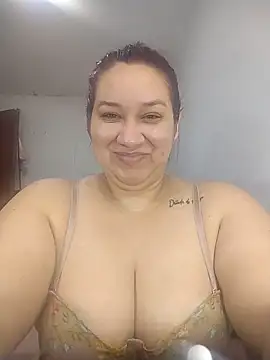 Snapshot of sharon_G chatting on 02-28-26, 05:58 sharon G online show from 02-28-26, 05:58