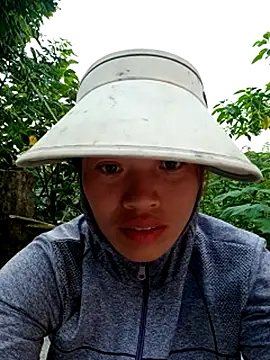 little-effy online show from 07-20-26, 10:39