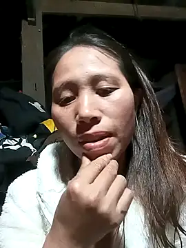 Snapshot of jikey- chatting on 01-11-26, 12:43 jikey- online show from 01-11-26, 12:43