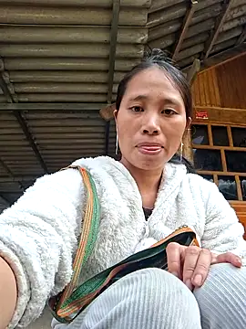 Snapshot of jikey- chatting on 02-15-26, 03:03 jikey- online show from 02-15-26, 03:03