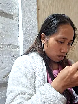 Snapshot of jikey- chatting on 02-19-26, 07:26 jikey- online show from 02-19-26, 07:26