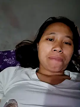 Snapshot of jikey- chatting on 03-04-26, 10:05 jikey- online show from 03-04-26, 10:05