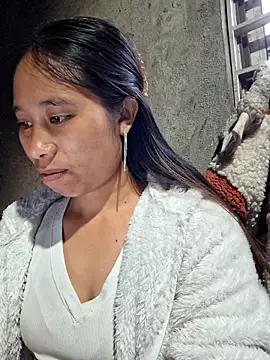 Snapshot of jikey- chatting on 03-05-26, 10:33 jikey- online show from 03-05-26, 10:33