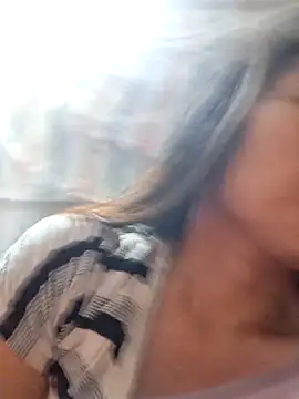 Snapshot of jikey- chatting on 03-12-26, 02:01 jikey- online show from 03-12-26, 02:01