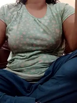 Snapshot of nosrat014 chatting on 02-10-26, 01:48 nosrat014 online show from 02-10-26, 01:48