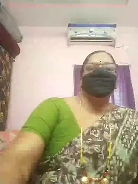Snapshot of sarala_telugu chatting on 07-16-26, 09:15 sarala telugu online show from 07-16-26, 09:15