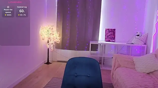 Snapshot of AlexsaStoyns chatting on 03-16-26, 08:51 AlexsaStoyns online show from 03-16-26, 08:51