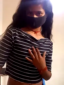 Snapshot of jaanvi-Rani chatting on 03-25-26, 02:39 jaanvi-Rani online show from 03-25-26, 02:39